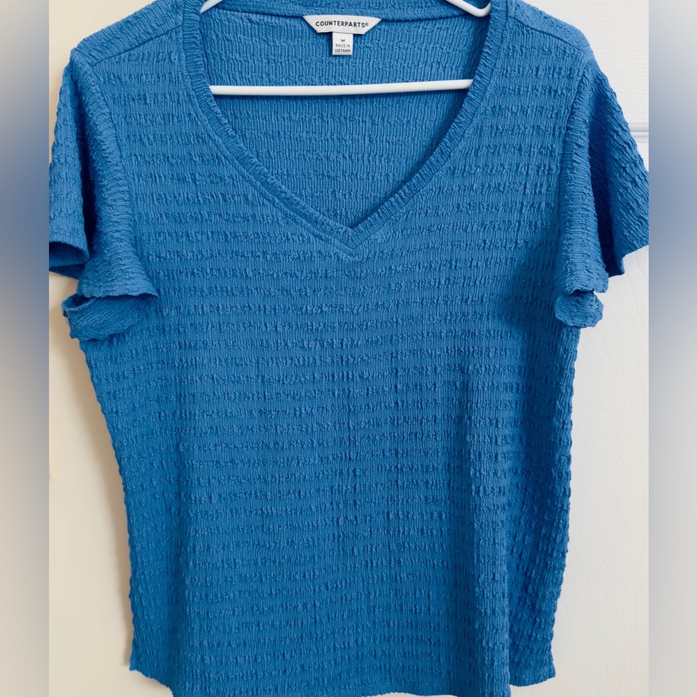Woman’s Counterparts Solid Blue‎ Short Sleeve Top Size Medium